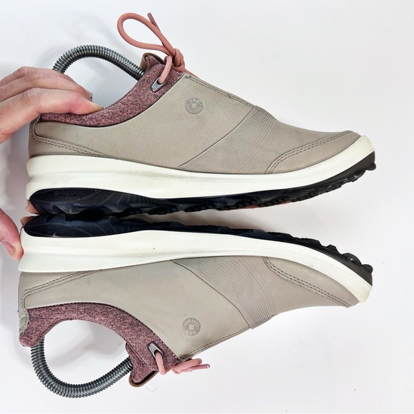 Ecco Womens Biom Hybrid 3 Oyster/Muted Clay Gore-Tex Size 38/7 Golf Shoes - Picture 6 of 9